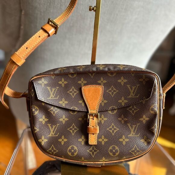 Vintage Louis Vuitton Jeune Fille MM Crossbody - Picture 3 of 15